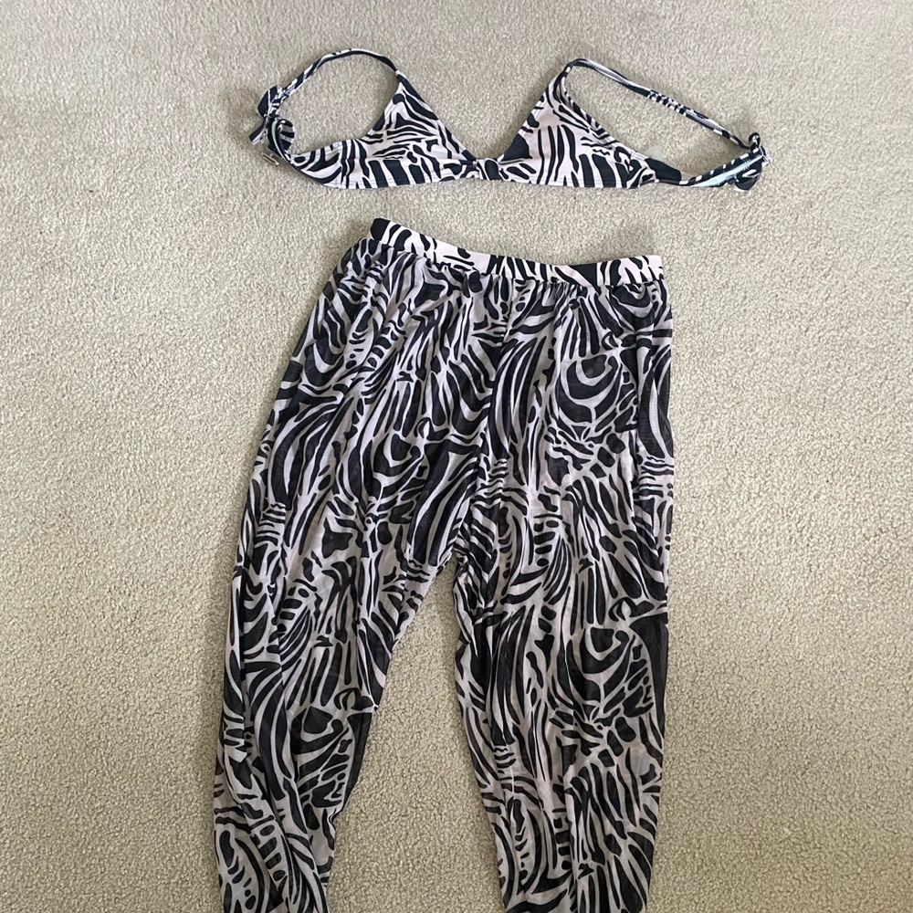 NEW matching pants and top